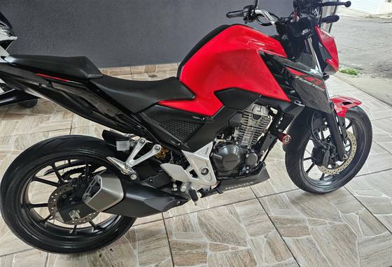 HONDA CB 300F TWISTER ABS 